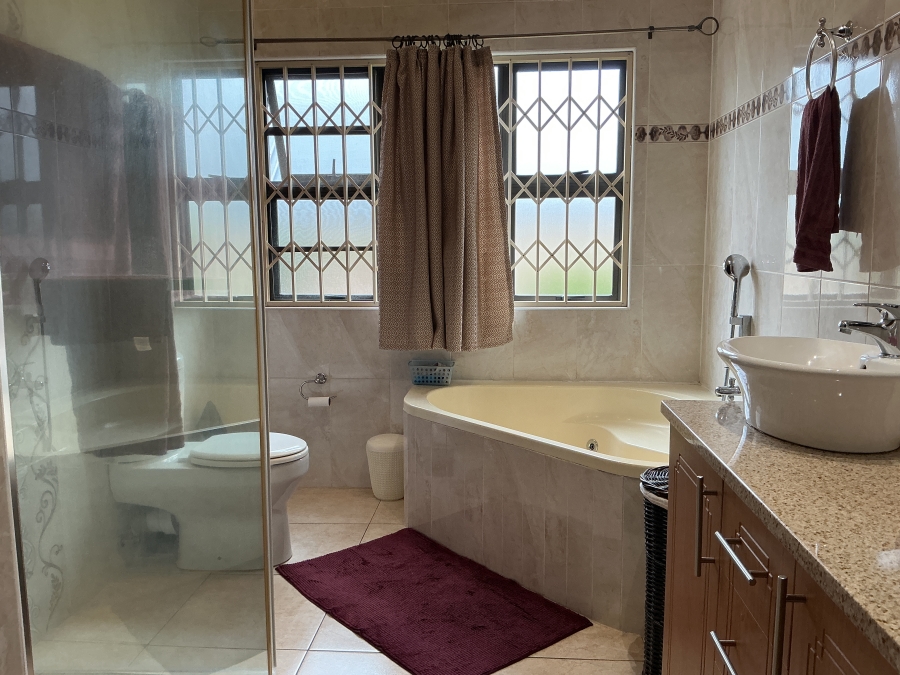 4 Bedroom Property for Sale in Leloko Lifestyle Estate North West